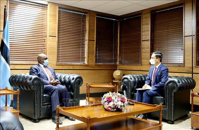 Botswana quiere reforzar la cooperación bidireccional con Vietnam
