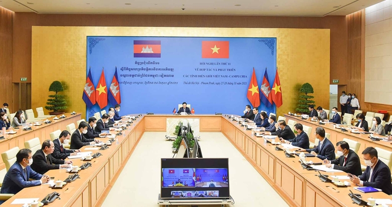 Intensificación de la cooperación entre las provincias fronterizas de Vietnam y Camboya