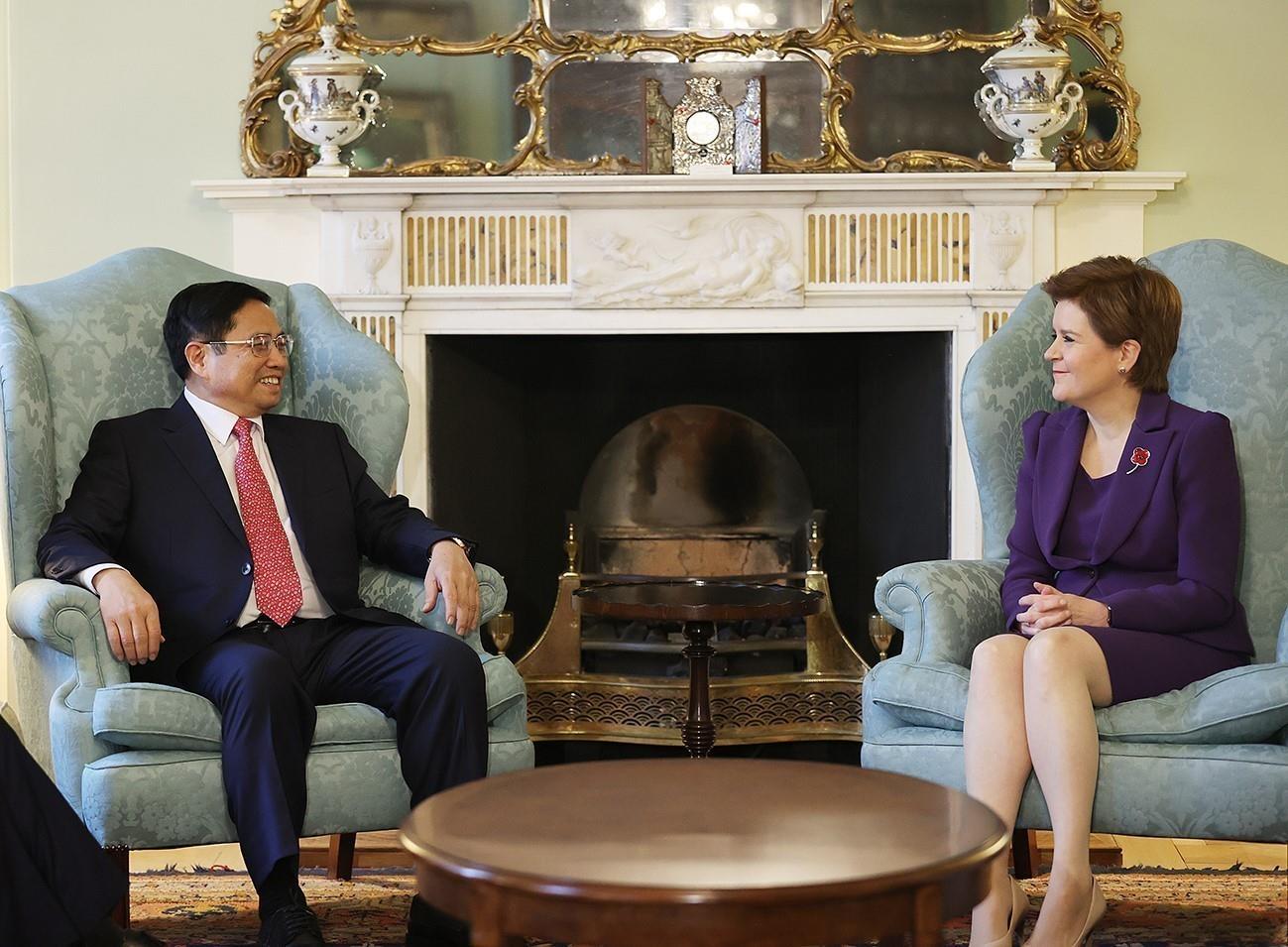 Vietnam y Escocia refuerzan la cooperación bidireccional