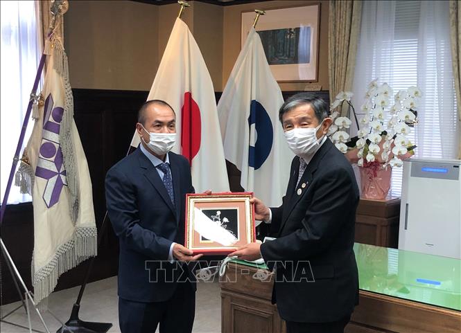 La provincia de Wakayama creará condiciones favorables para promover inversiones en el mercado vietnamita