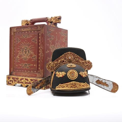 Subastado un antiguo sombrero vietnamita en España por 600 000 euros