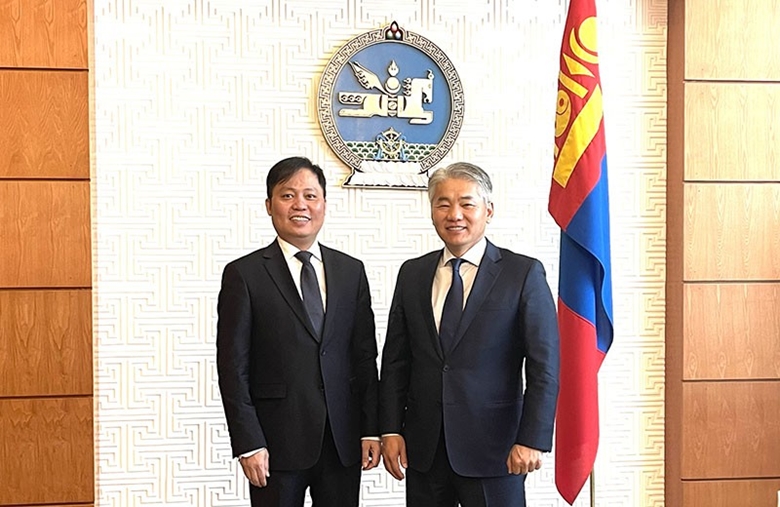 Impulso a la amistad tradicional entre Mongolia y Vietnam