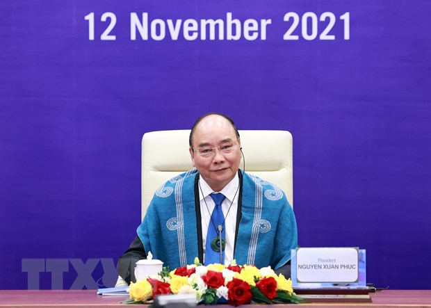 El presidente Nguyen Xuan Phuc pronuncia su discurso en la XXVIII Reunión de Líderes Económicos del APEC