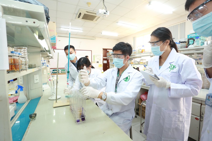 Inaugurado el Centro de Investigación de Enfermedades Infecciosas de la Universidad Nacional en Ciudad Ho Chi Minh