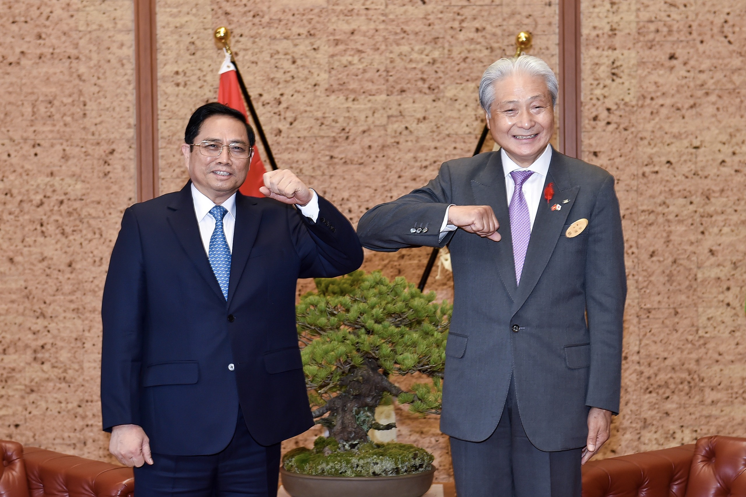 El primer ministro Pham Minh Chinh visita la provincia japonesa de Tochigi