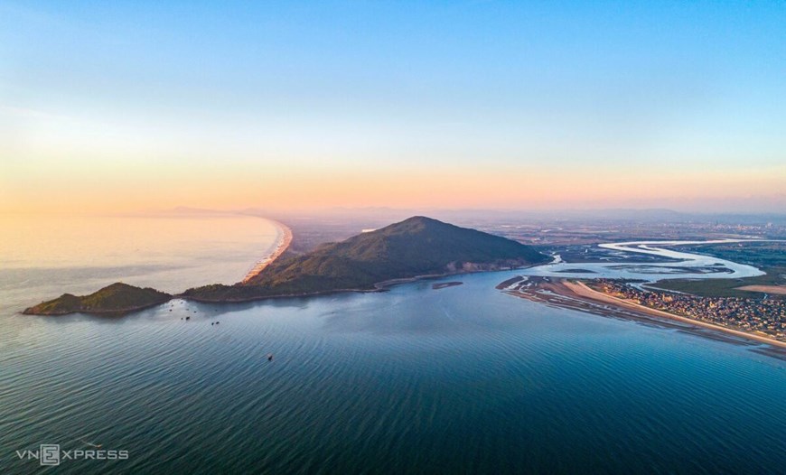 Contemple el majestuoso paisaje de la montaña Nam Gioi en Vietnam