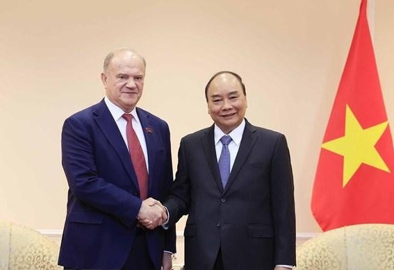 Vietnam aboga por fortalecer la amistad con el Partido Comunista de Rusia, afirma el jefe de Estado Nguyen Xuan Phuc