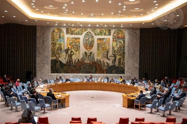 Vietnam destaca la construcción de confianza para resolver el problema de las armas químicas en Siria
