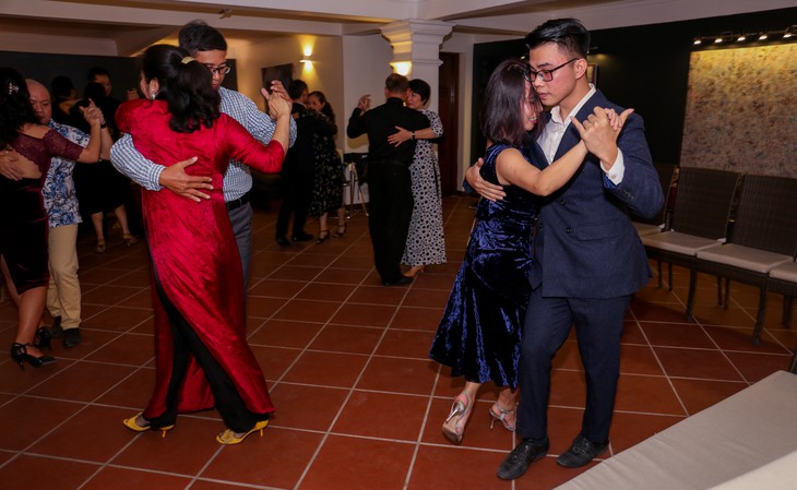 Celebración en Hanói del Día Internacional del Tango