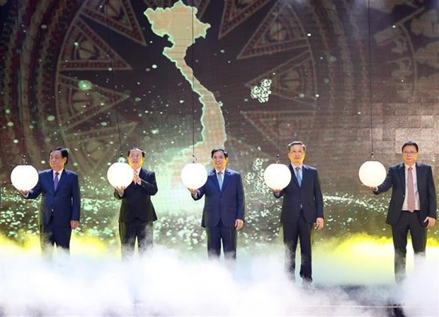 El primer ministro asiste a la inauguración de TECHFEST-WHISE 2021
