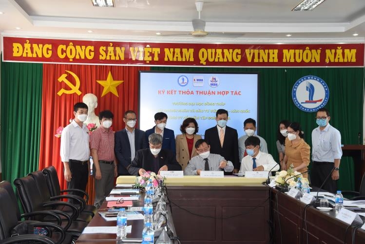 El grupo VKBIA coopera con la Universidad Dong Thap