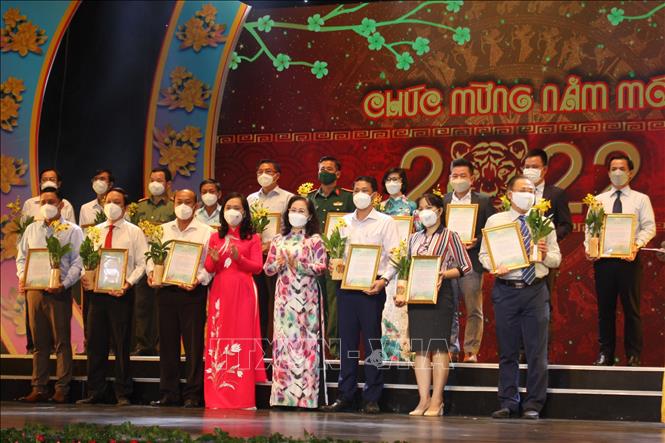 Recaudados más de 10 400 millones de dong para agricultores en dificultades en Ciudad Ho Chi Minh