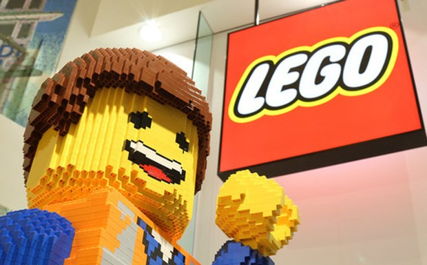 Grupo danés LEGO se compromete a acelerar la construcción de su fábrica en Vietnam