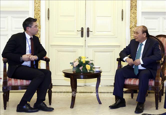 Líder de Estado recibe al cónsul honorario de Vietnam en Suiza