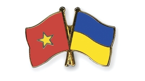 Felicitaciones a Ucrania por el 30 º aniversario del establecimiento de relaciones diplomáticas