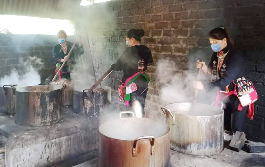 La etnia Dao en Ba Vi celebra la fiesta del Tet 2022