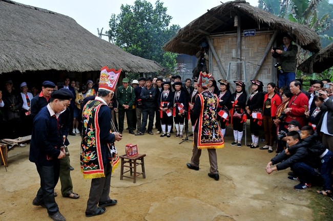 La identidad cultural de la etnia Dao enaltecida en la primavera