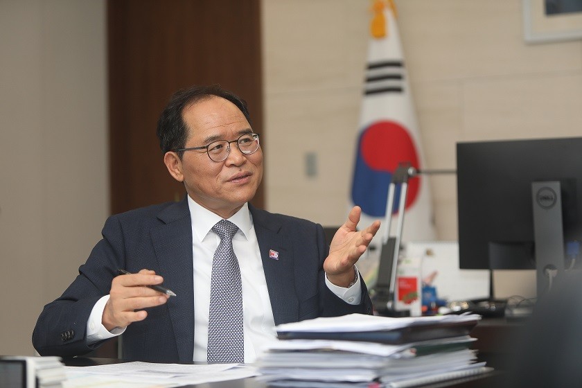 Embajador Park Noh Wan Viet Nam es el primer visitante en el Año Nuevo Lunar de la República de Corea