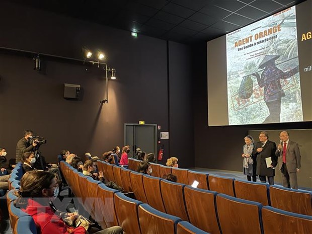 Homenajear a víctimas de la dioxina en Vietnam a través de un documental proyectado en Francia