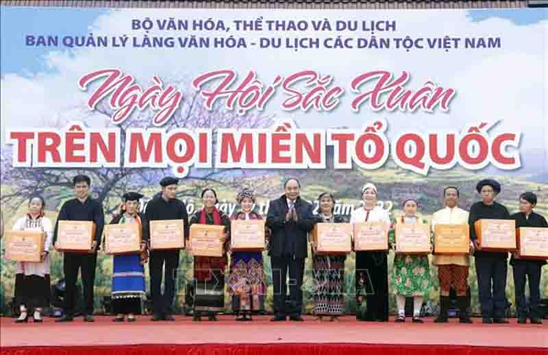 Impulso a la preservación de la diversidad cultural de las 54 etnias vietnamitas
