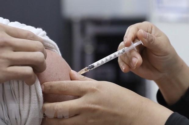 Hanói acelera la vacunación para los ciudadanos en riesgo de contagio con la COVID-19