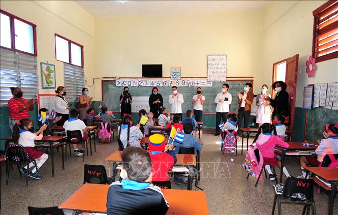 Celebran en Cuba el 82 º aniversario del nacimiento del héroe nacional vietnamita Nguyen Van Troi