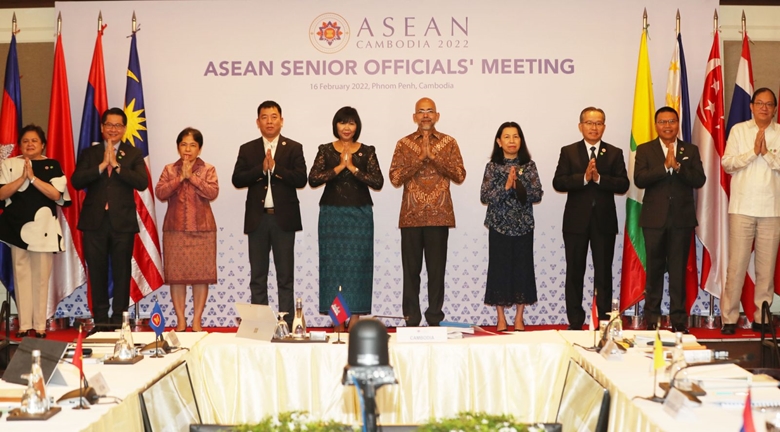 Altos funcionarios de la ASEAN se reúnen cara a cara en Phnom Penh