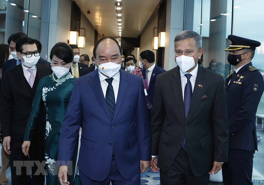 El presidente Nguyen Xuan Phuc encabeza la delegación vietnamita a Singapur