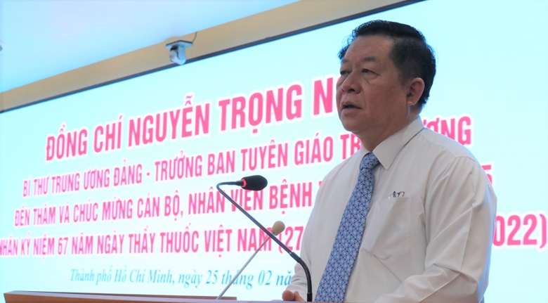 La Comisión de Propaganda y Educación del Partido celebra el Día del Médico Vietnamita