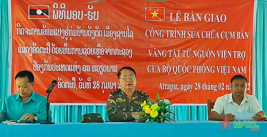 Varios proyectos financiados por el Ministerio de Defensa vietnamita entregados a Laos