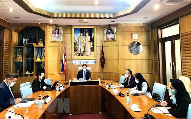 Tailandia interesada en cooperación de transporte con Vietnam