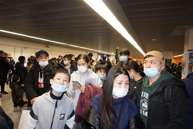 Creación de un corredor humanitario para evacuar vietnamitas de Ucrania