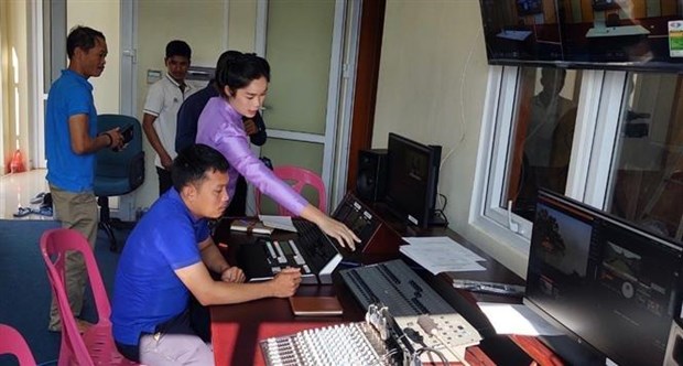 Vietnam colabora en la construcción de una estación de transmisión de radio y televisión en Laos