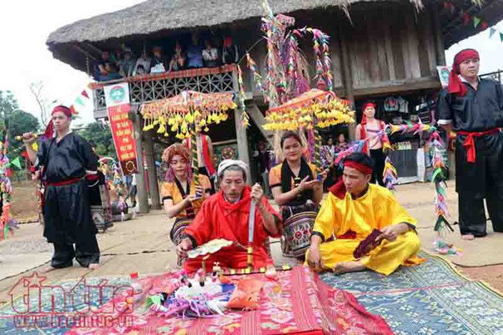 El ritual Xăng Khan conserva el valor de la gratitud de la etnia Thai