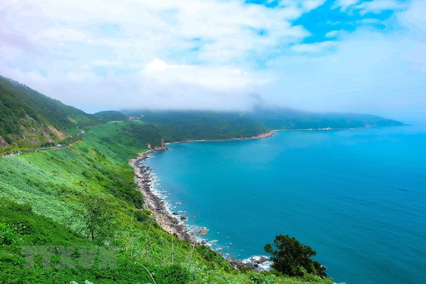 Descubrir la increíble belleza natural de la península de Son Tra