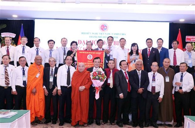 Vietnam y Camboya impulsan profundizar relación de solidaridad
