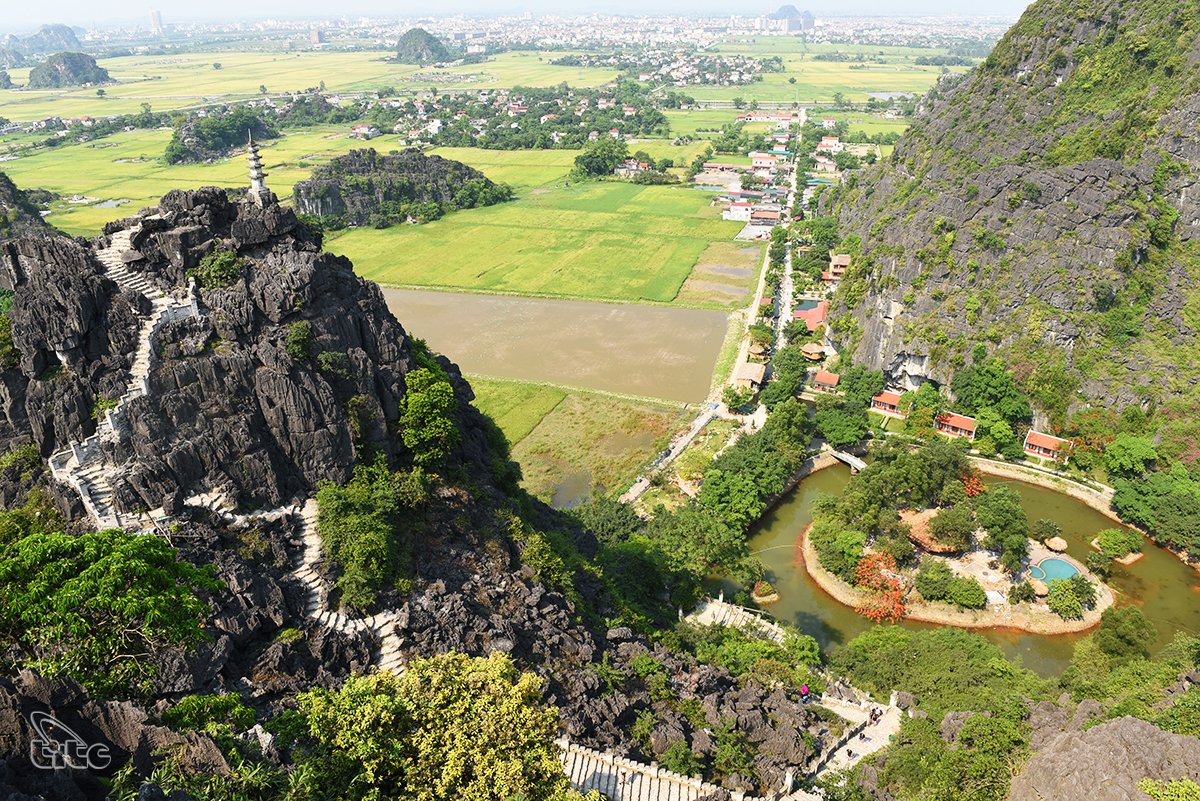 La cueva de Hang Mua una atracción turística en la provincia de Ninh Binh