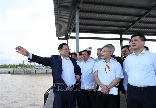 Visita de trabajo del primer ministro a la provincia de Soc Trang