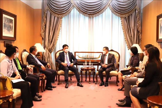 Vietnam y Tailandia buscan reforzar los lazos de cooperación