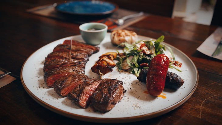 La carne vacuna premium Black Angus de Argentina aumenta su presencia en Vietnam