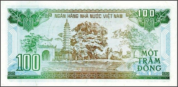 Once monumentos famosos impresos en los billetes de Vietnam