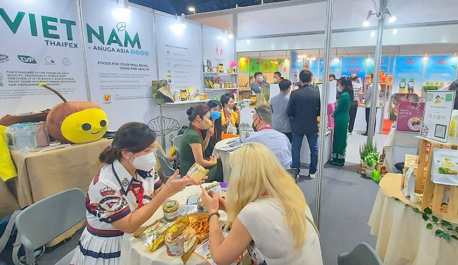 Cerca de 100 empresas locales participan en la feria tailandesa de alimentos y bebidas