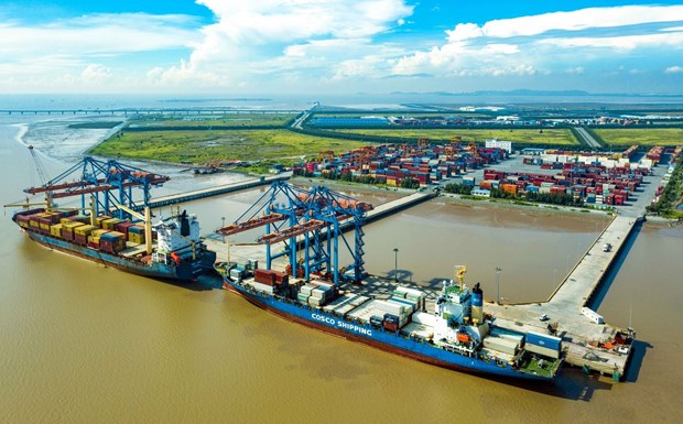 El comercio exterior de Vietnam podría alcanzar 750 000 millones de dólares en 2022