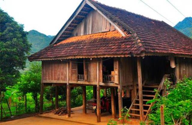 Palafitos antiguos de cientos de años en provincia de Nghe An
