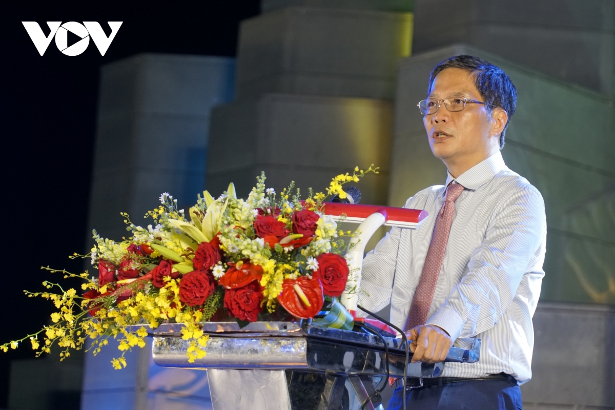 El Día Mundial de los Océanos, la Semana del Mar y las Islas de Vietnam en Phu Yen