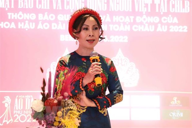 La imagen de las mujeres vietnamitas y el Ao dai en Europa