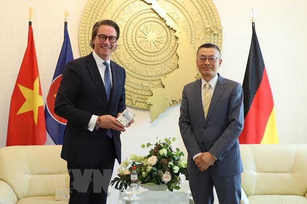 Buenas perspectivas para impulsar la cooperación entre Vietnam y Alemania