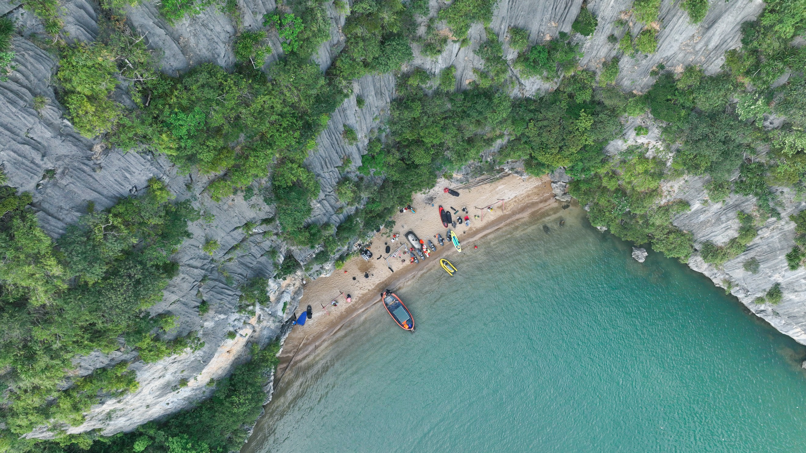 El islote para disfrutar tranquilamente a la sombra de Ha Long Bay
