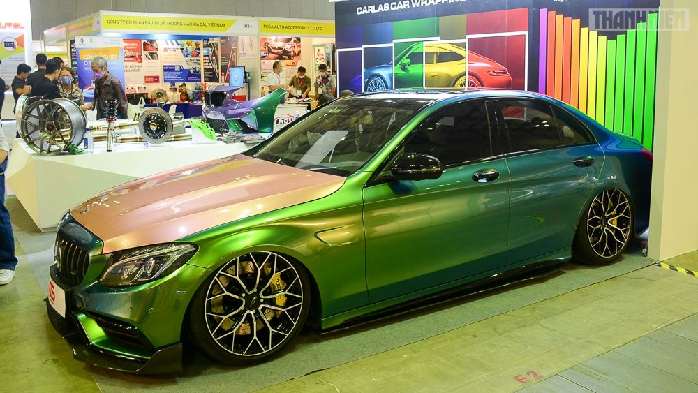 Varias empresas asisten a la exposición Automechanika 2022 en Ciudad Ho Chi Minh