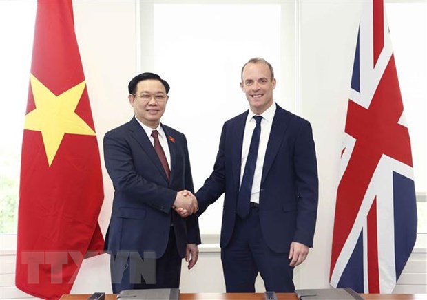 Reino Unido espera una cooperación integral más intensa con Vietnam